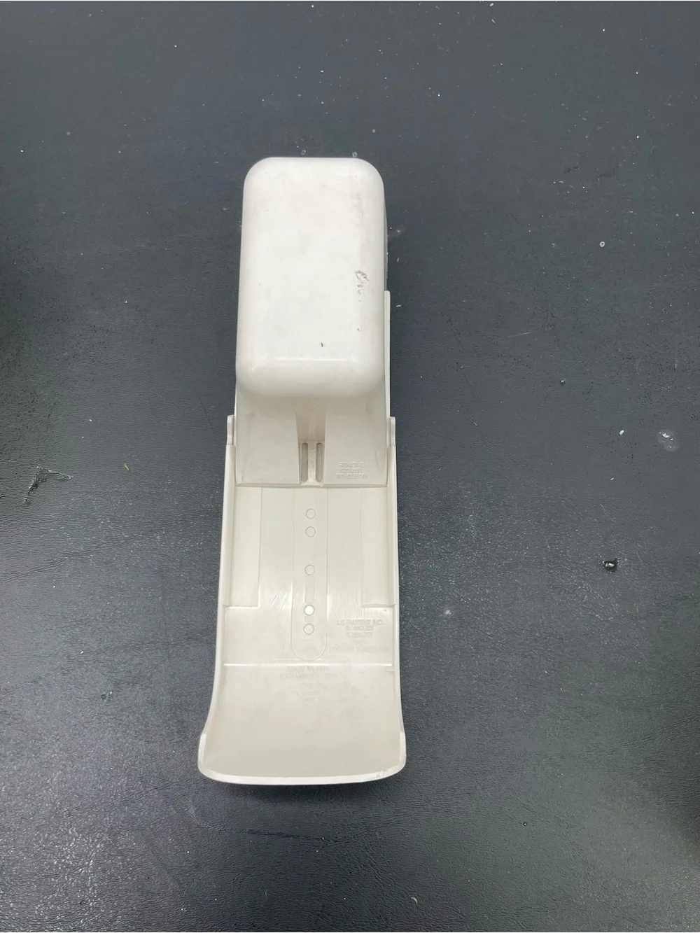 ⭐️Pampered Chef Adjustable Sliding Measure Cup